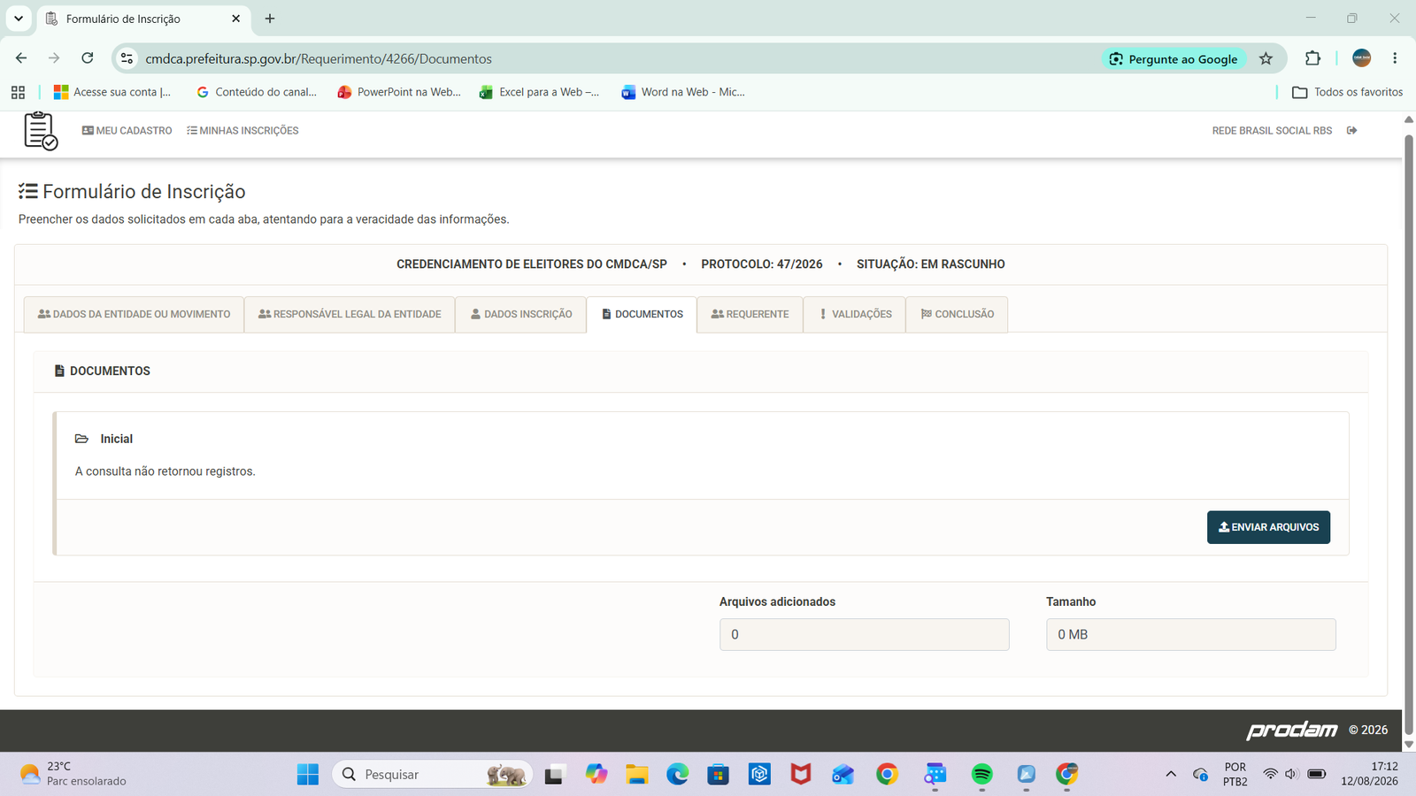 Aba Documentos com a pasta Inicial vazia e o botão Enviar arquivos